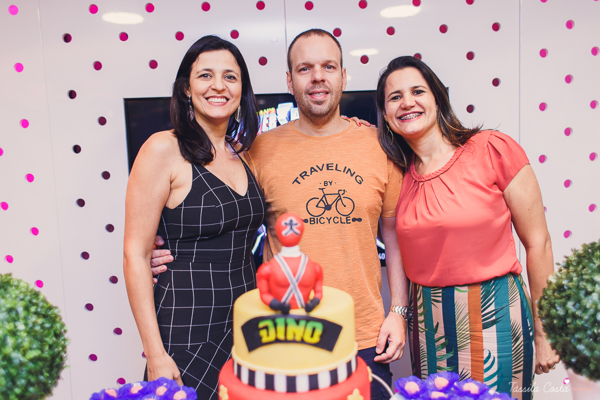 fotos iradas no shopping Mestre Álvaro, crianças amam festa na cidade animason, shopping mestre álvaro, festa mais econômica, para poucos convidados, muitos convidados na cidade animason shopping mestre álvaro, joão vitor 6 anos, festa de menino, fotos