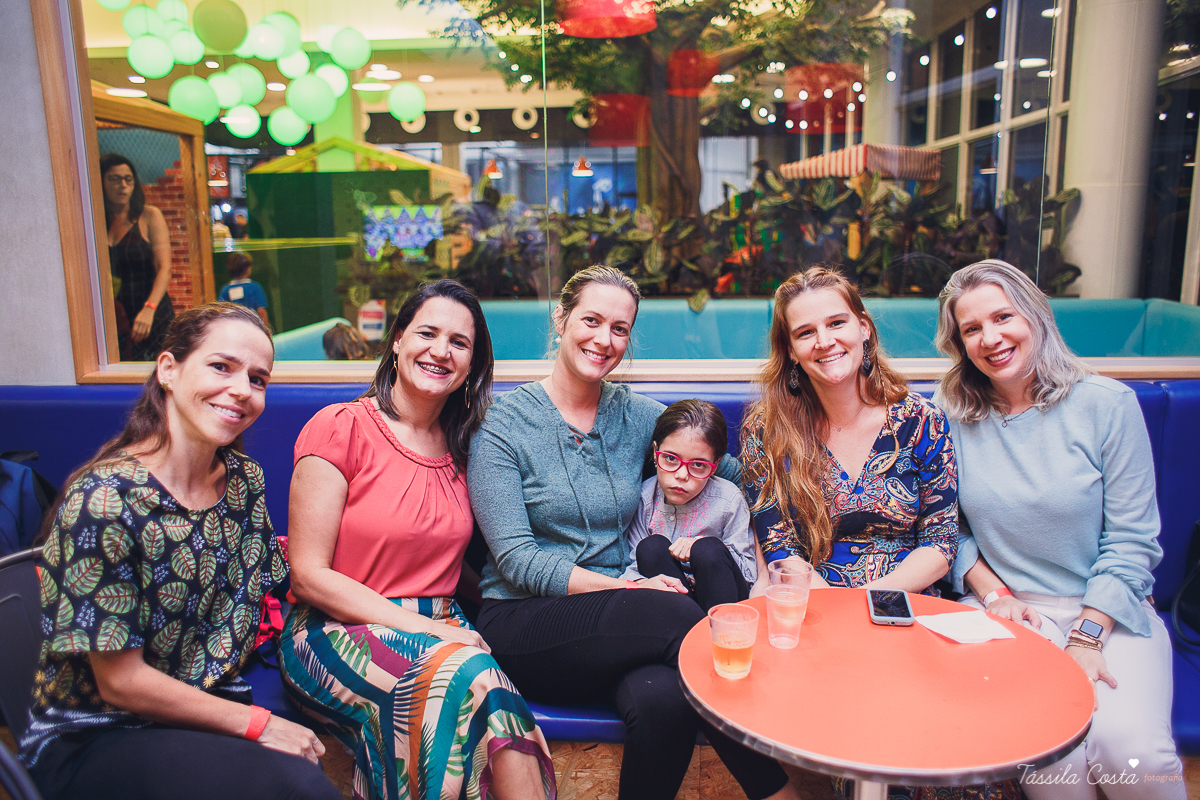 fotos iradas no shopping Mestre Álvaro, crianças amam festa na cidade animason, shopping mestre álvaro, festa mais econômica, para poucos convidados, muitos convidados na cidade animason shopping mestre álvaro, joão vitor 6 anos, festa de menino, fotos