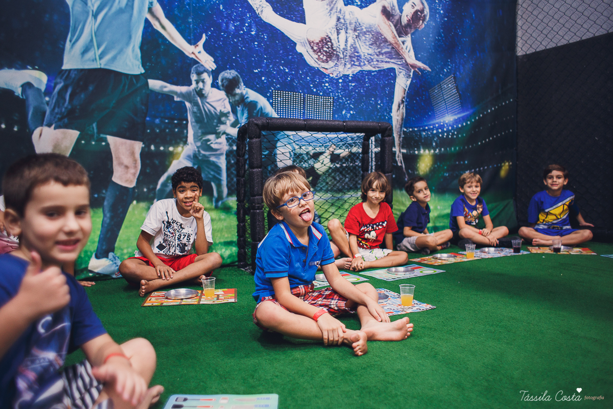 fotos iradas no shopping Mestre Álvaro, crianças amam festa na cidade animason, shopping mestre álvaro, festa mais econômica, para poucos convidados, muitos convidados na cidade animason shopping mestre álvaro, joão vitor 6 anos, festa de menino, fotos