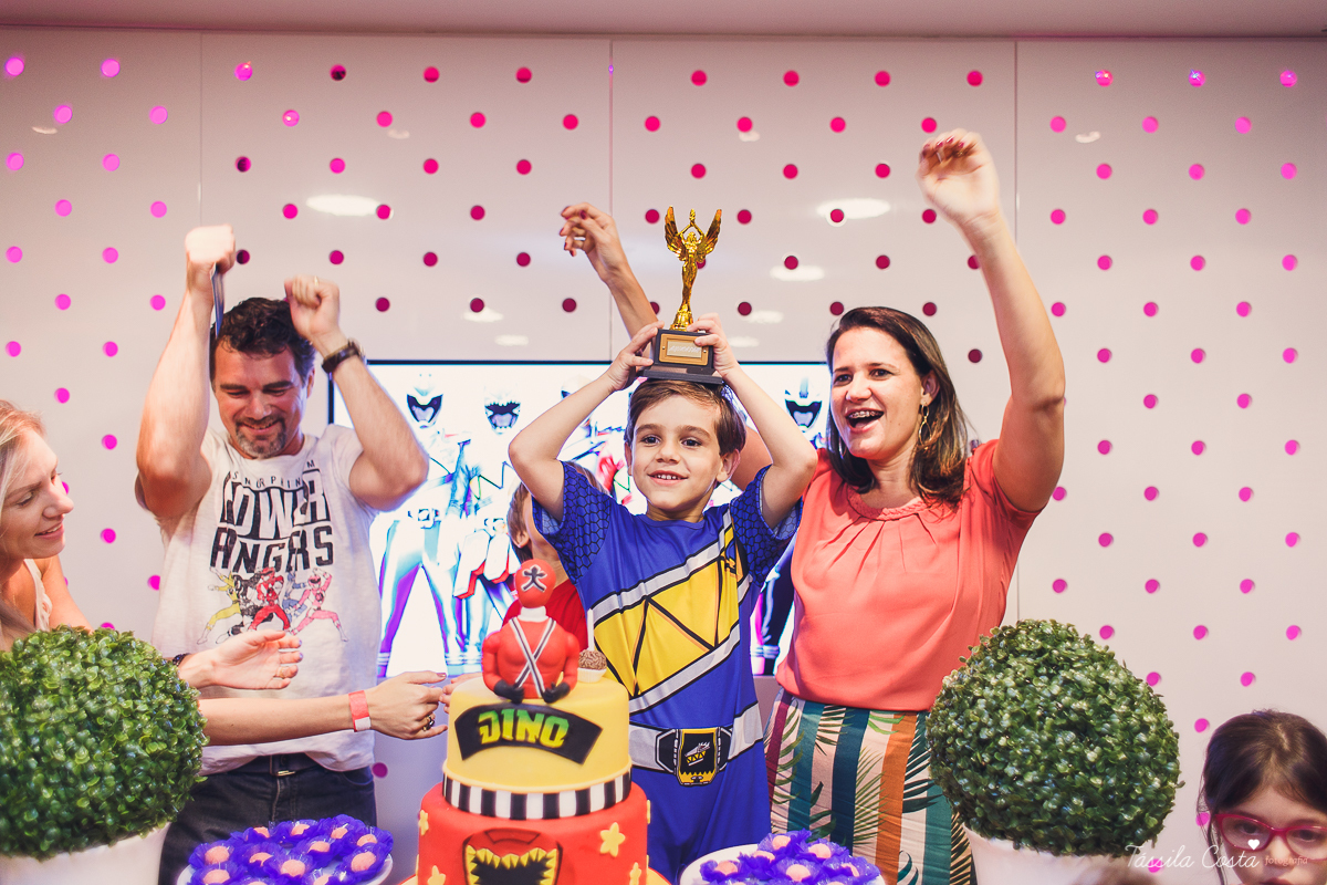 fotos iradas no shopping Mestre Álvaro, crianças amam festa na cidade animason, shopping mestre álvaro, festa mais econômica, para poucos convidados, muitos convidados na cidade animason shopping mestre álvaro, joão vitor 6 anos, festa de menino, fotos