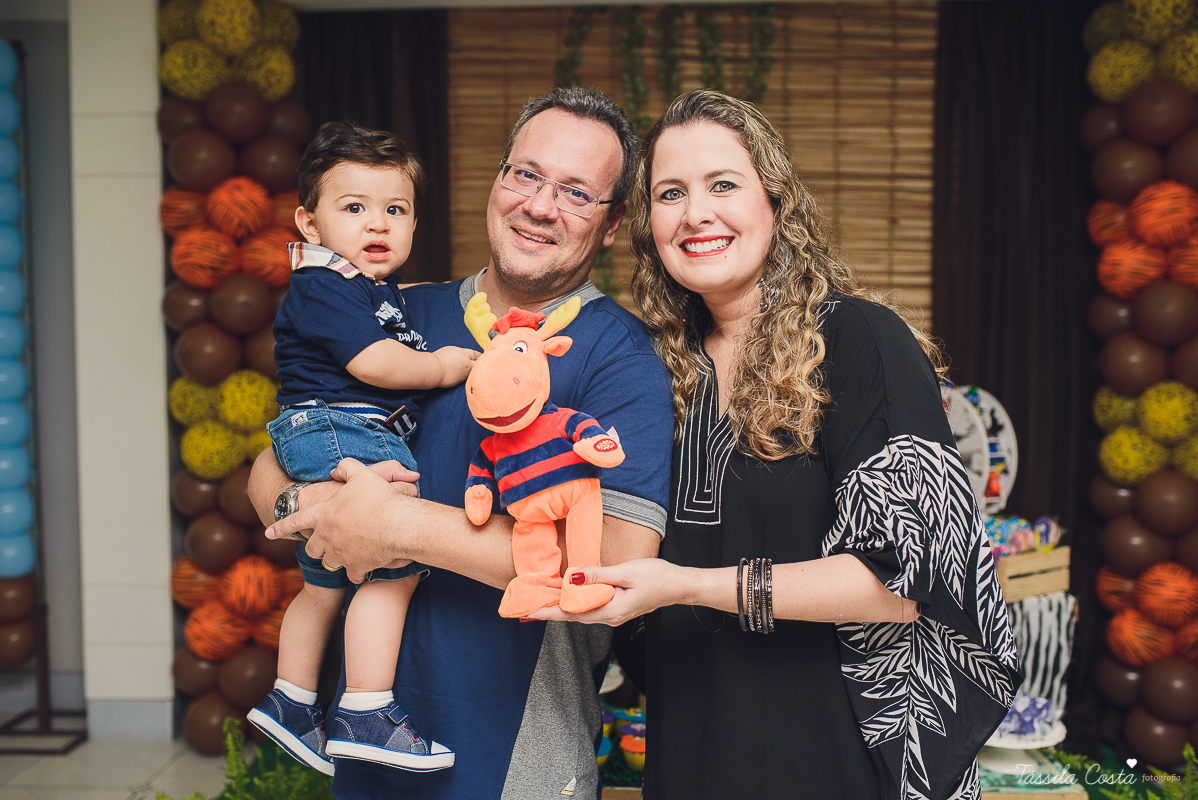 festa linda, festa intimista, festa no condimínio, festa de menino, praia da costa, festa na praia da costa, decoração linda, festa linda, tássila costa, tássila foto, fotos lindas, festas pequenas, backyardigans, festa 