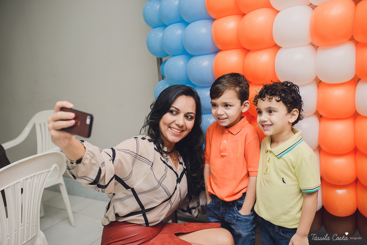 festa linda, festa intimista, festa no condimínio, festa de menino, praia da costa, festa na praia da costa, decoração linda, festa linda, tássila costa, tássila foto, fotos lindas, festas pequenas, backyardigans, festa 