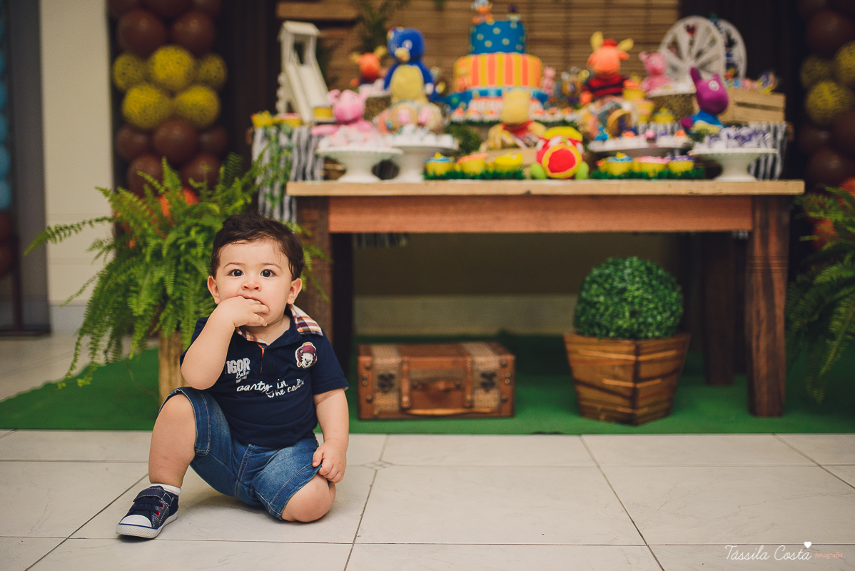 festa linda, festa intimista, festa no condimínio, festa de menino, praia da costa, festa na praia da costa, decoração linda, festa linda, tássila costa, tássila foto, fotos lindas, festas pequenas, backyardigans, festa 