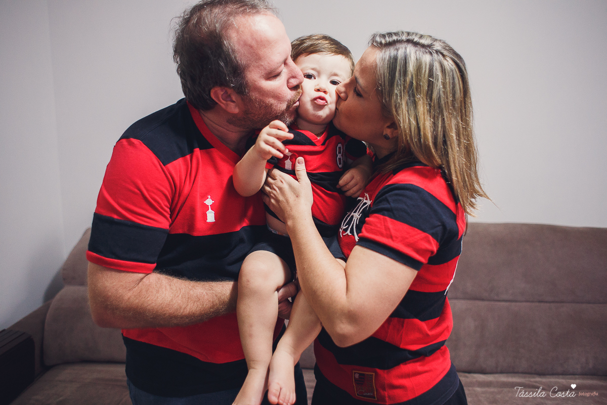 registros fotográficos feitos em casa, fotografia de família, lifestyle, tássila costa fotografia, mãe de 3, família grande e feliz, vitória es