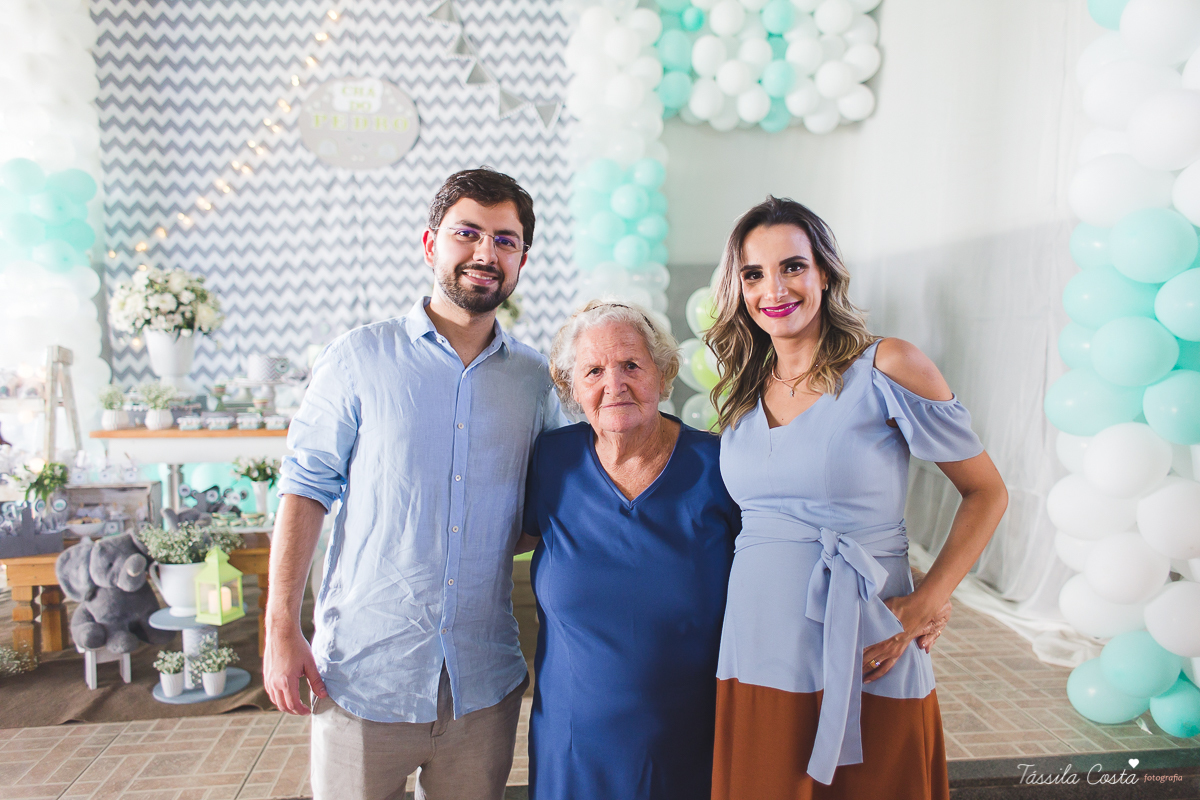 chá de bebê do Pedro, festa para chá de bebê, mundo azul, Praia de Itaparica, Casarão Verde, decoração linda para chá de bebê, fotografia no chá de bebê, fotografia de família em vila velha, es