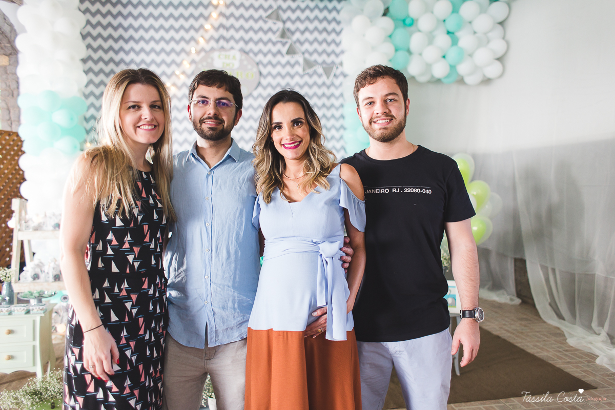 chá de bebê do Pedro, festa para chá de bebê, mundo azul, Praia de Itaparica, Casarão Verde, decoração linda para chá de bebê, fotografia no chá de bebê, fotografia de família em vila velha, es