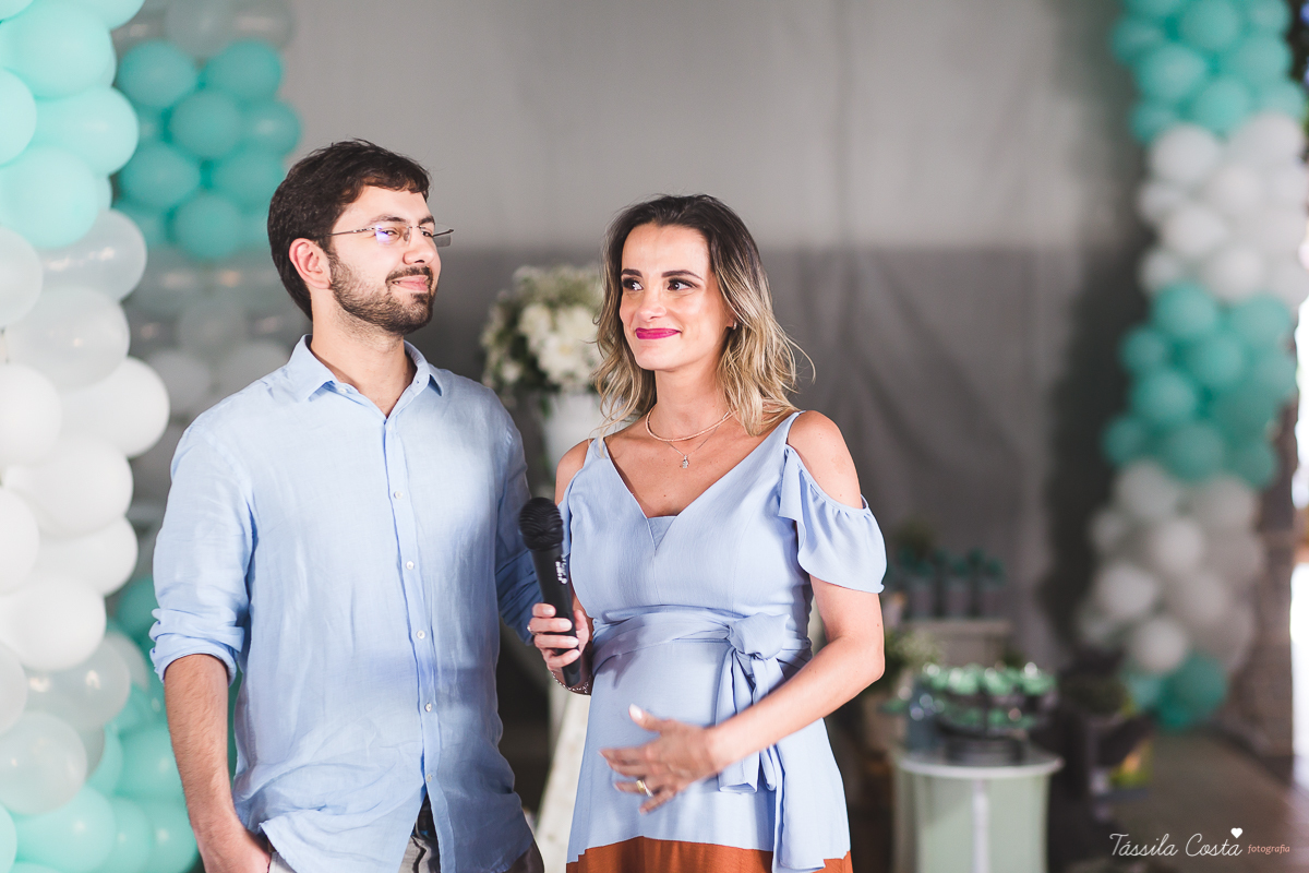 chá de bebê do Pedro, festa para chá de bebê, mundo azul, Praia de Itaparica, Casarão Verde, decoração linda para chá de bebê, fotografia no chá de bebê, fotografia de família em vila velha, es