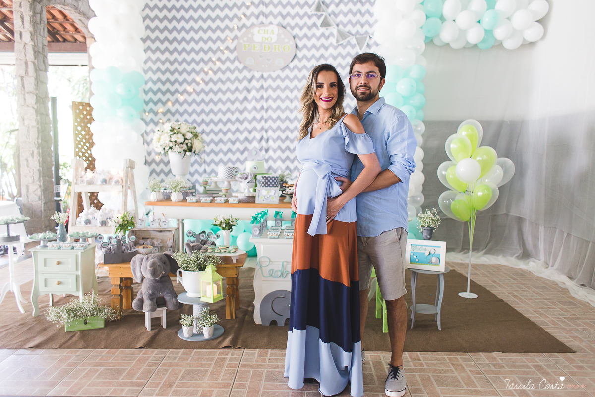 chá de bebê do Pedro, festa para chá de bebê, mundo azul, Praia de Itaparica, Casarão Verde, decoração linda para chá de bebê, fotografia no chá de bebê, fotografia de família em vila velha, es