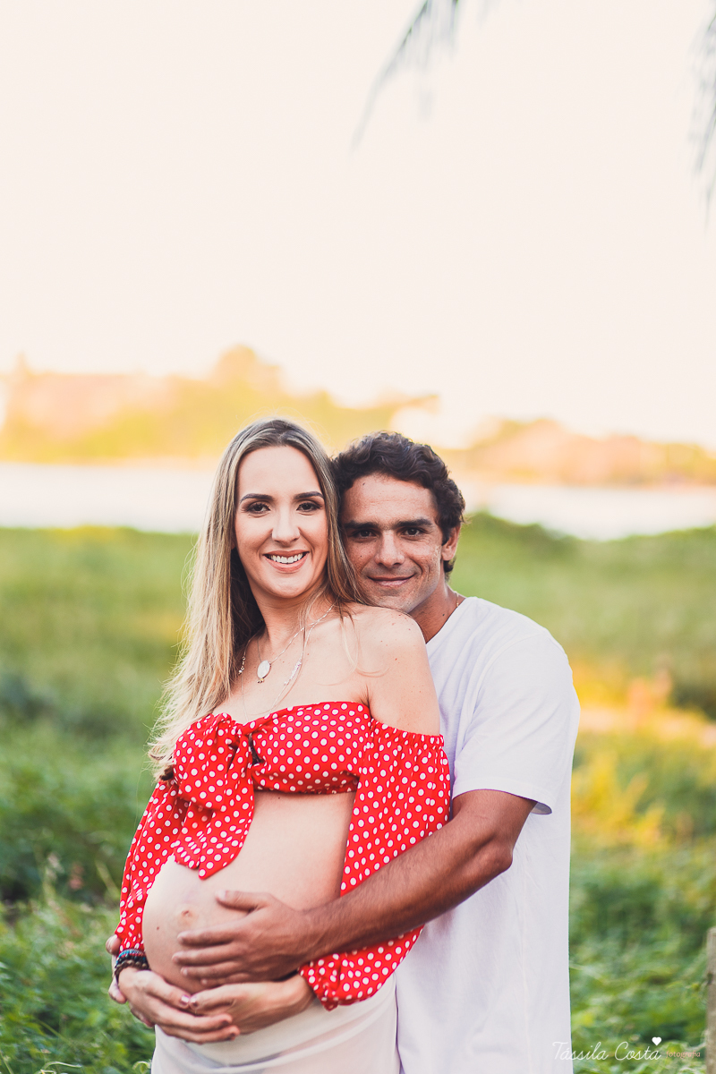 fotos lindas de grávida, ensaios fotográficos na luz de outono, por do sol, fotos no por do sol, grávidas e por do sol, grávida linda, o que vestir no ensaio fotográfico, gestante, camila e diogo, mãe de dois 