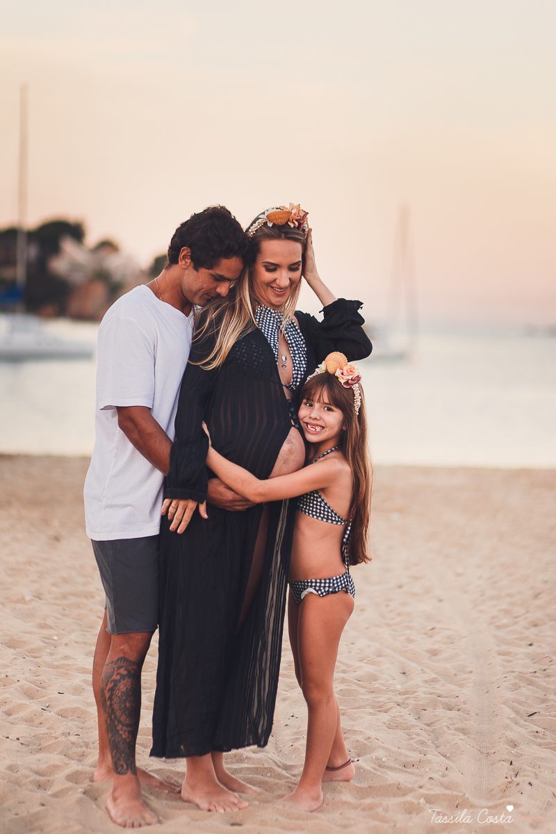 fotos lindas de grávida, ensaios fotográficos na luz de outono, por do sol, fotos no por do sol, grávidas e por do sol, grávida linda, o que vestir no ensaio fotográfico, gestante, camila e diogo, mãe de dois 