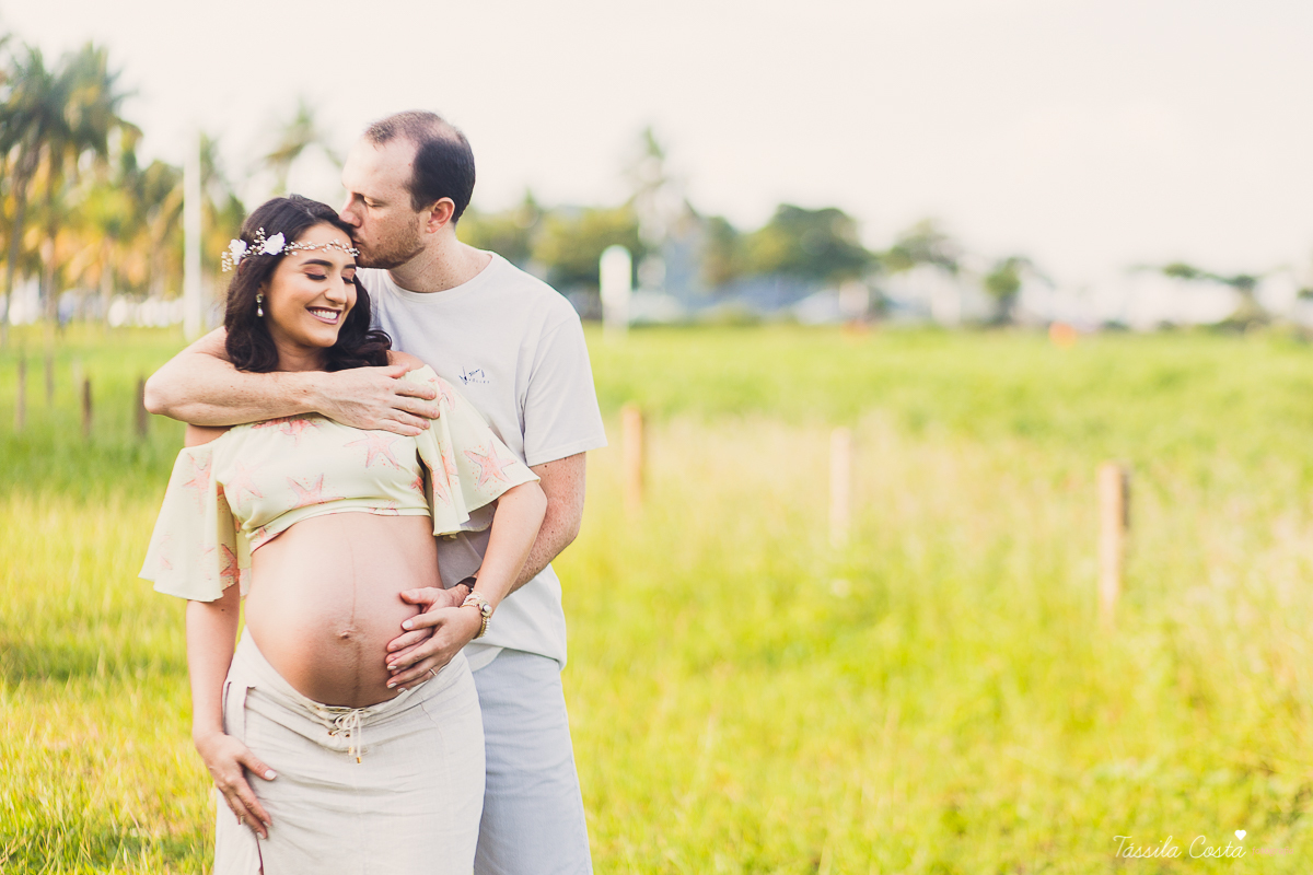 book de grávida em Vitória ES, Tássila Costa fotografia, locais lindos em vitória para ensaio de gestante, o que vestir no ensaio fotográfico de gestante, gestante estilosa para fotos, praia da costa, fotografia de gestante na Praia da Costa - ES