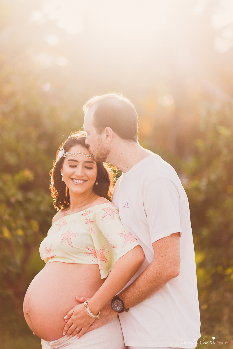 book de grávida em Vitória ES, Tássila Costa fotografia, locais lindos em vitória para ensaio de gestante, o que vestir no ensaio fotográfico de gestante, gestante estilosa para fotos, praia da costa, fotografia de gestante na Praia da Costa - ES
