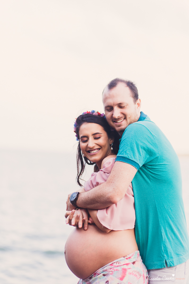 book de grávida em Vitória ES, Tássila Costa fotografia, locais lindos em vitória para ensaio de gestante, o que vestir no ensaio fotográfico de gestante, gestante estilosa para fotos, praia da costa, fotografia de gestante na Praia da Costa - ES