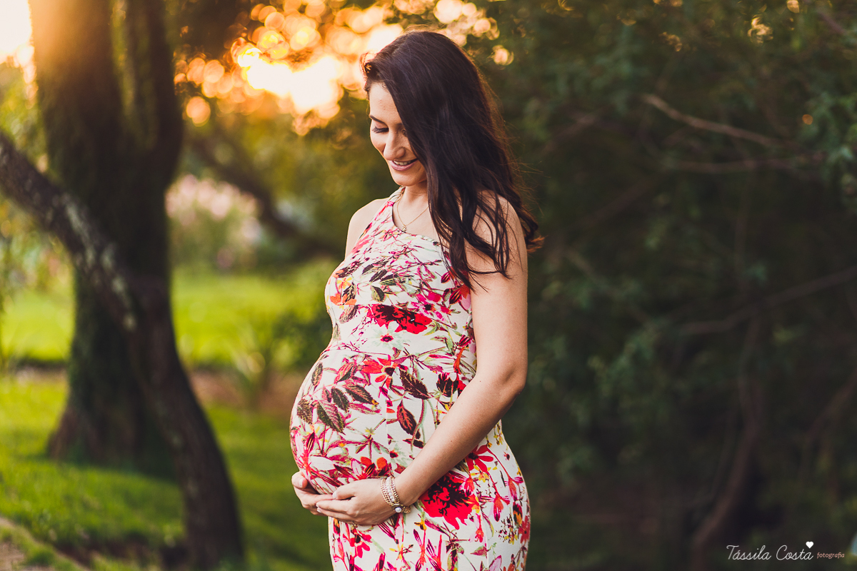 book de grávida em Vitória ES, Tássila Costa fotografia, locais lindos em vitória para ensaio de gestante, o que vestir no ensaio fotográfico de gestante, gestante estilosa para fotos, praia da costa, fotografia de gestante na Praia da Costa - ES