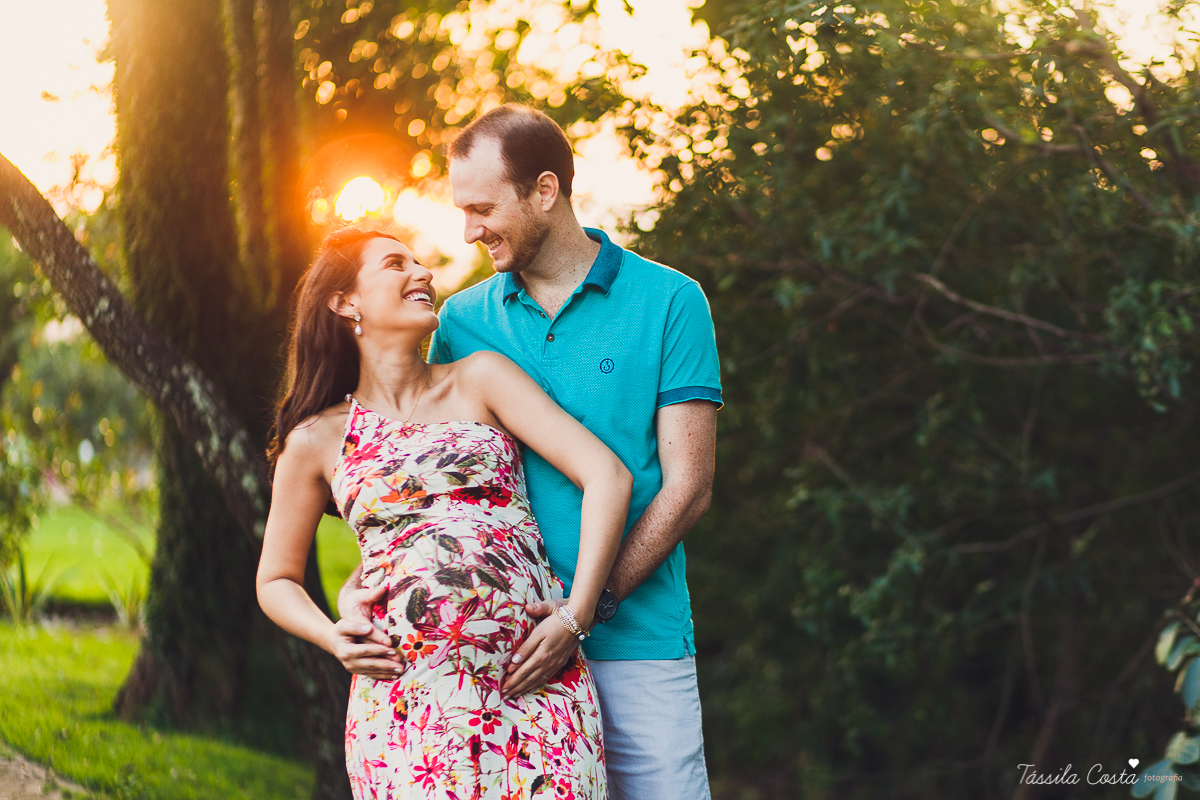 book de grávida em Vitória ES, Tássila Costa fotografia, locais lindos em vitória para ensaio de gestante, o que vestir no ensaio fotográfico de gestante, gestante estilosa para fotos, praia da costa, fotografia de gestante na Praia da Costa - ES