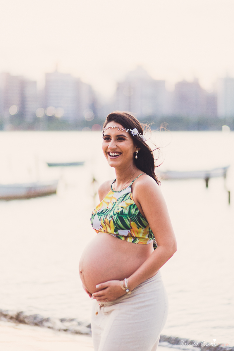 book de grávida em Vitória ES, Tássila Costa fotografia, locais lindos em vitória para ensaio de gestante, o que vestir no ensaio fotográfico de gestante, gestante estilosa para fotos, praia da costa, fotografia de gestante na Praia da Costa - ES
