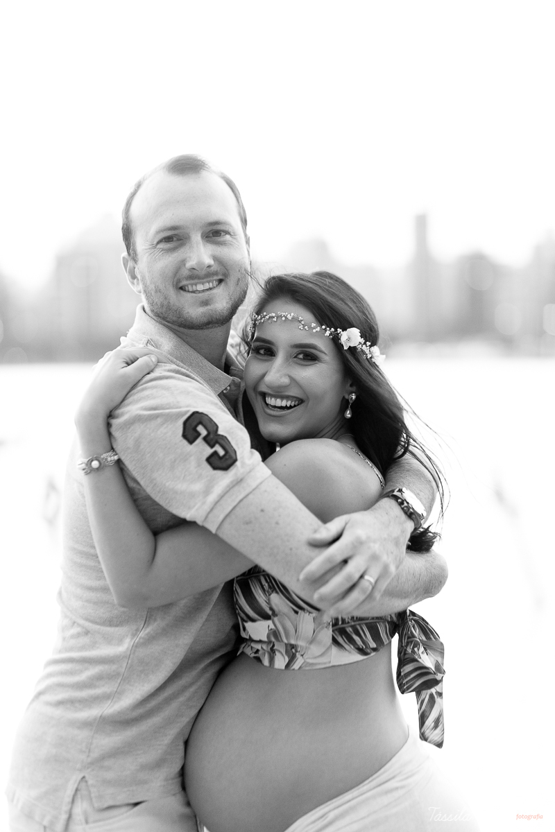 book de grávida em Vitória ES, Tássila Costa fotografia, locais lindos em vitória para ensaio de gestante, o que vestir no ensaio fotográfico de gestante, gestante estilosa para fotos, praia da costa, fotografia de gestante na Praia da Costa - ES