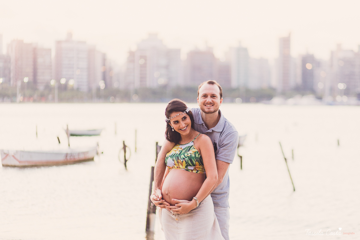 book de grávida em Vitória ES, Tássila Costa fotografia, locais lindos em vitória para ensaio de gestante, o que vestir no ensaio fotográfico de gestante, gestante estilosa para fotos, praia da costa, fotografia de gestante na Praia da Costa - ES