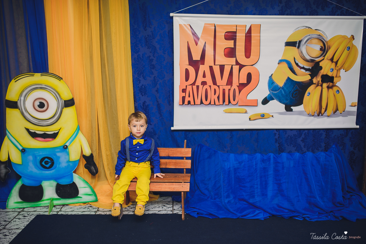 Tássila Costa, fotografia em Vila Velha, festa infantil em  Vila Velha, Cerimonial Victórias, cerimonial em Itaparica, festa de menino, minions, decoração dos minions, festa pequena, festa linda, mãe de menino, davi ant&
