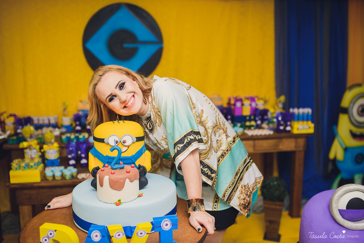 Tássila Costa, fotografia em Vila Velha, festa infantil em  Vila Velha, Cerimonial Victórias, cerimonial em Itaparica, festa de menino, minions, decoração dos minions, festa pequena, festa linda, mãe de menino, davi ant&