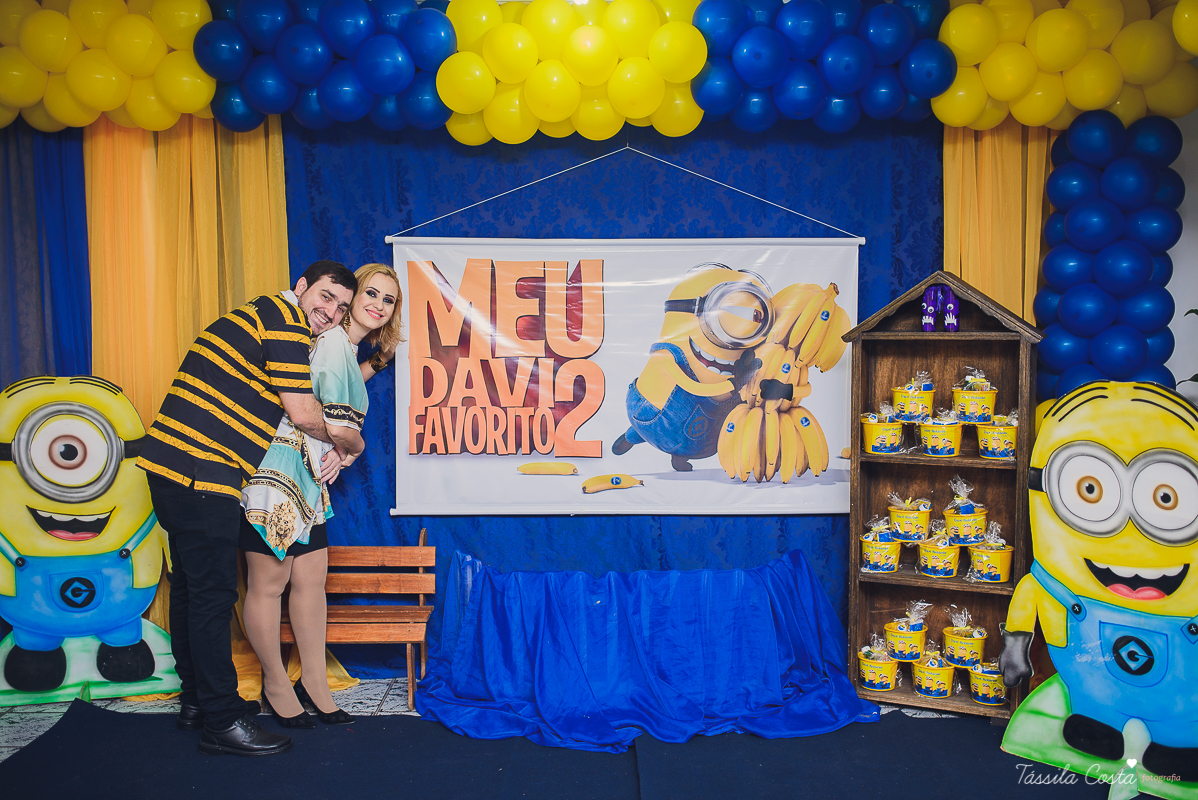 Tássila Costa, fotografia em Vila Velha, festa infantil em  Vila Velha, Cerimonial Victórias, cerimonial em Itaparica, festa de menino, minions, decoração dos minions, festa pequena, festa linda, mãe de menino, davi ant&