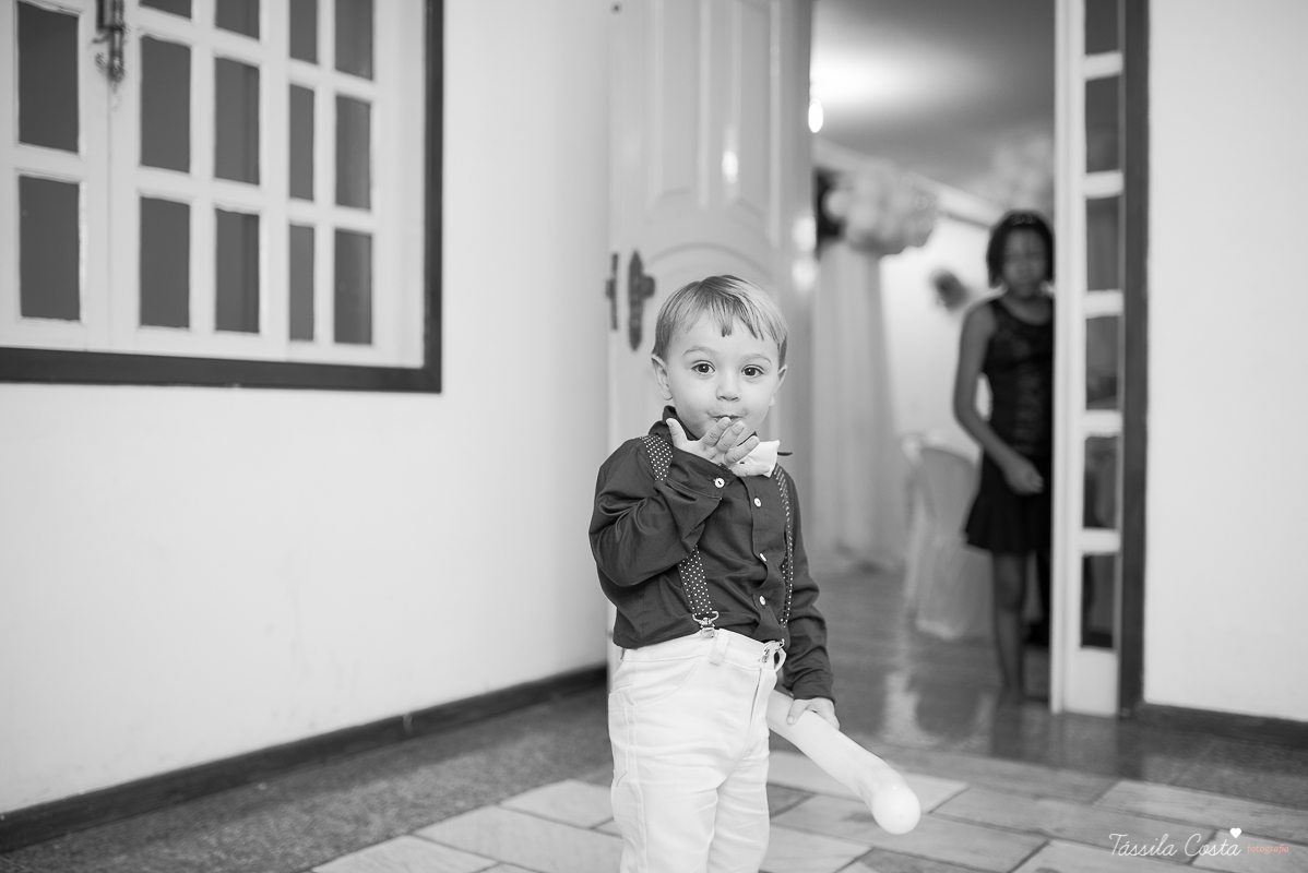 Tássila Costa, fotografia em Vila Velha, festa infantil em  Vila Velha, Cerimonial Victórias, cerimonial em Itaparica, festa de menino, minions, decoração dos minions, festa pequena, festa linda, mãe de menino, davi ant&