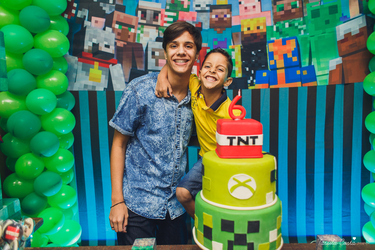 Festa de menino no tema minecreft, no cerimonial Oficina de Festas, na Praia da Costa, fotografia de aniversario infantil na Praia da Costa, festa de menino em cerimonial, mãe de menino, decor diferente para menino, 6 anos, festa para 6 anos, decoração 