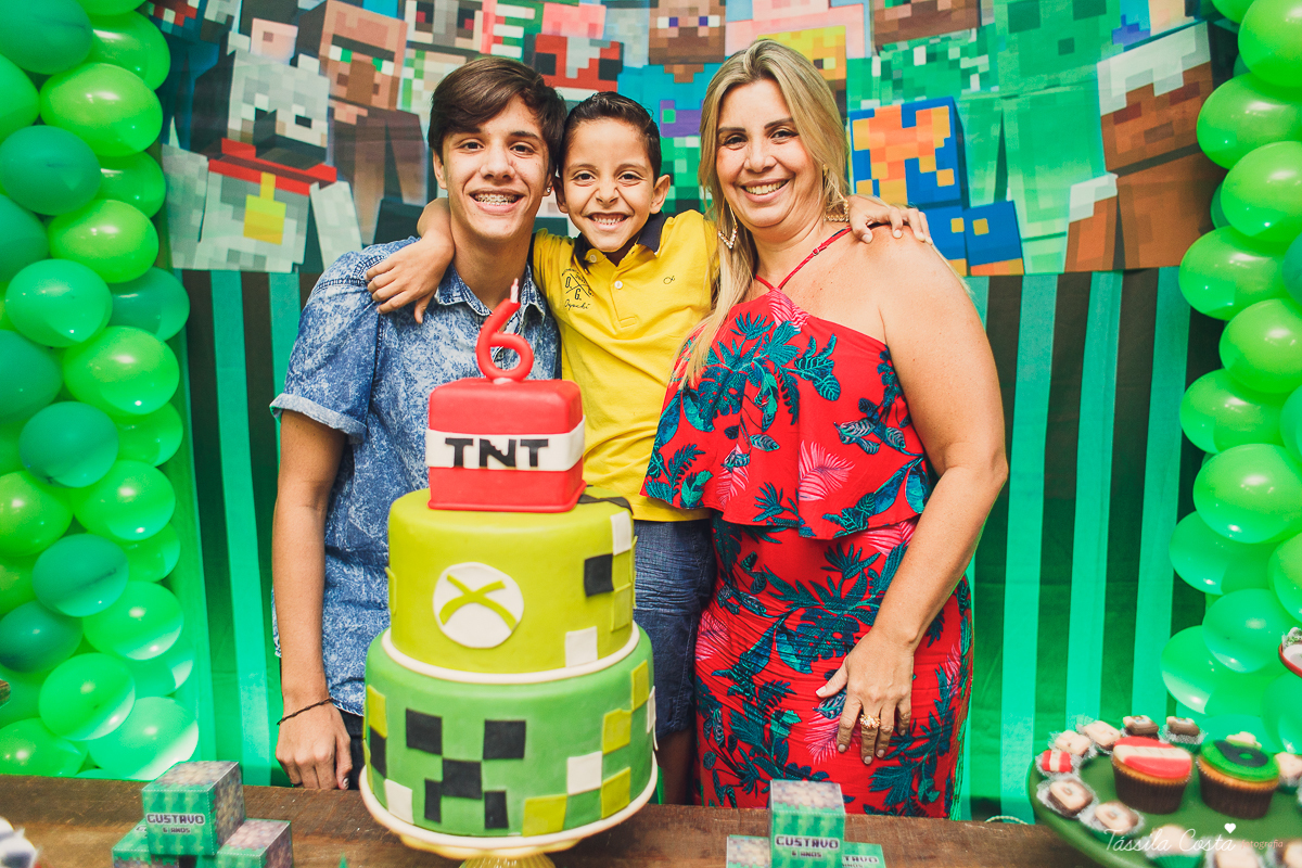 Festa de menino no tema minecreft, no cerimonial Oficina de Festas, na Praia da Costa, fotografia de aniversario infantil na Praia da Costa, festa de menino em cerimonial, mãe de menino, decor diferente para menino, 6 anos, festa para 6 anos, decoração 