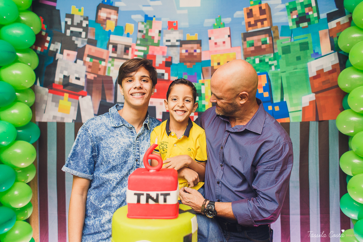 Festa de menino no tema minecreft, no cerimonial Oficina de Festas, na Praia da Costa, fotografia de aniversario infantil na Praia da Costa, festa de menino em cerimonial, mãe de menino, decor diferente para menino, 6 anos, festa para 6 anos, decoração 