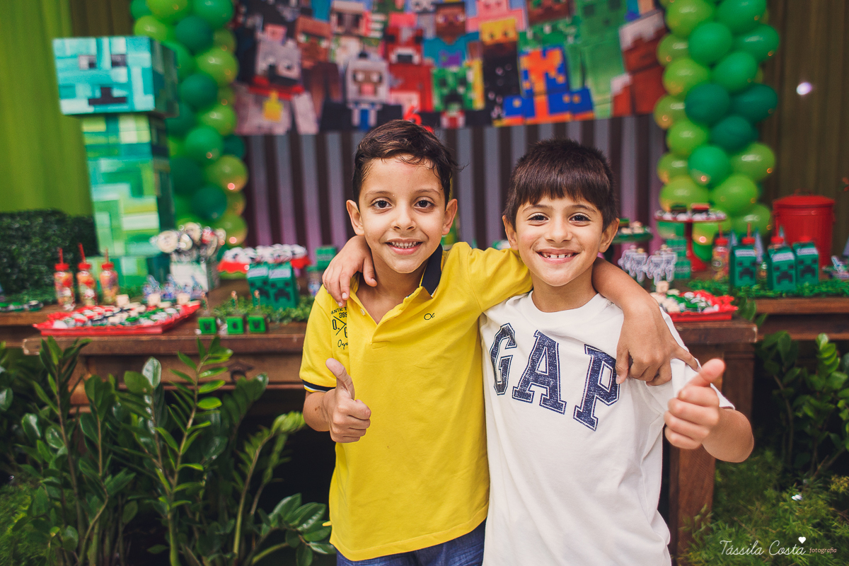Festa de menino no tema minecreft, no cerimonial Oficina de Festas, na Praia da Costa, fotografia de aniversario infantil na Praia da Costa, festa de menino em cerimonial, mãe de menino, decor diferente para menino, 6 anos, festa para 6 anos, decoração 