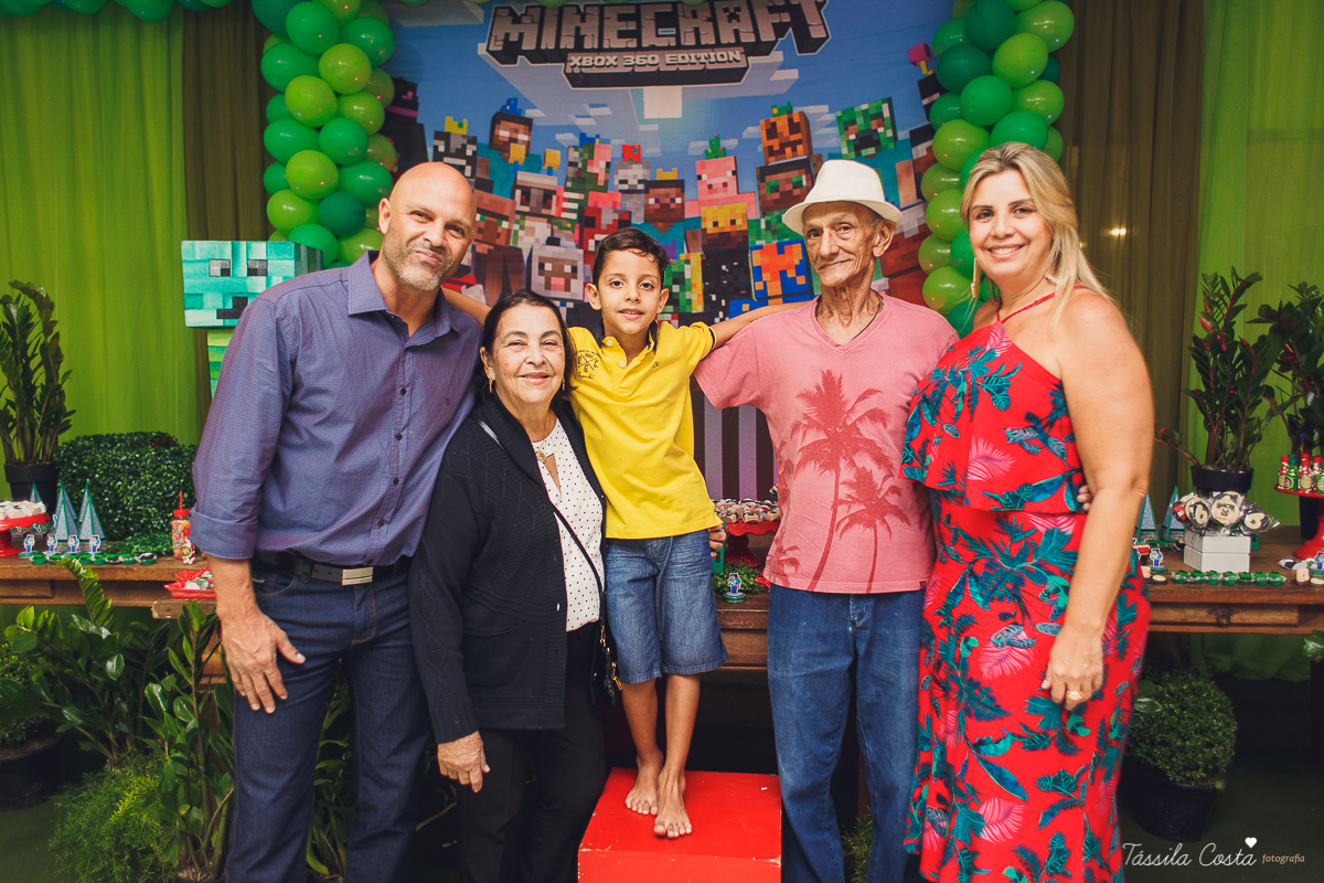 Festa de menino no tema minecreft, no cerimonial Oficina de Festas, na Praia da Costa, fotografia de aniversario infantil na Praia da Costa, festa de menino em cerimonial, mãe de menino, decor diferente para menino, 6 anos, festa para 6 anos, decoração 