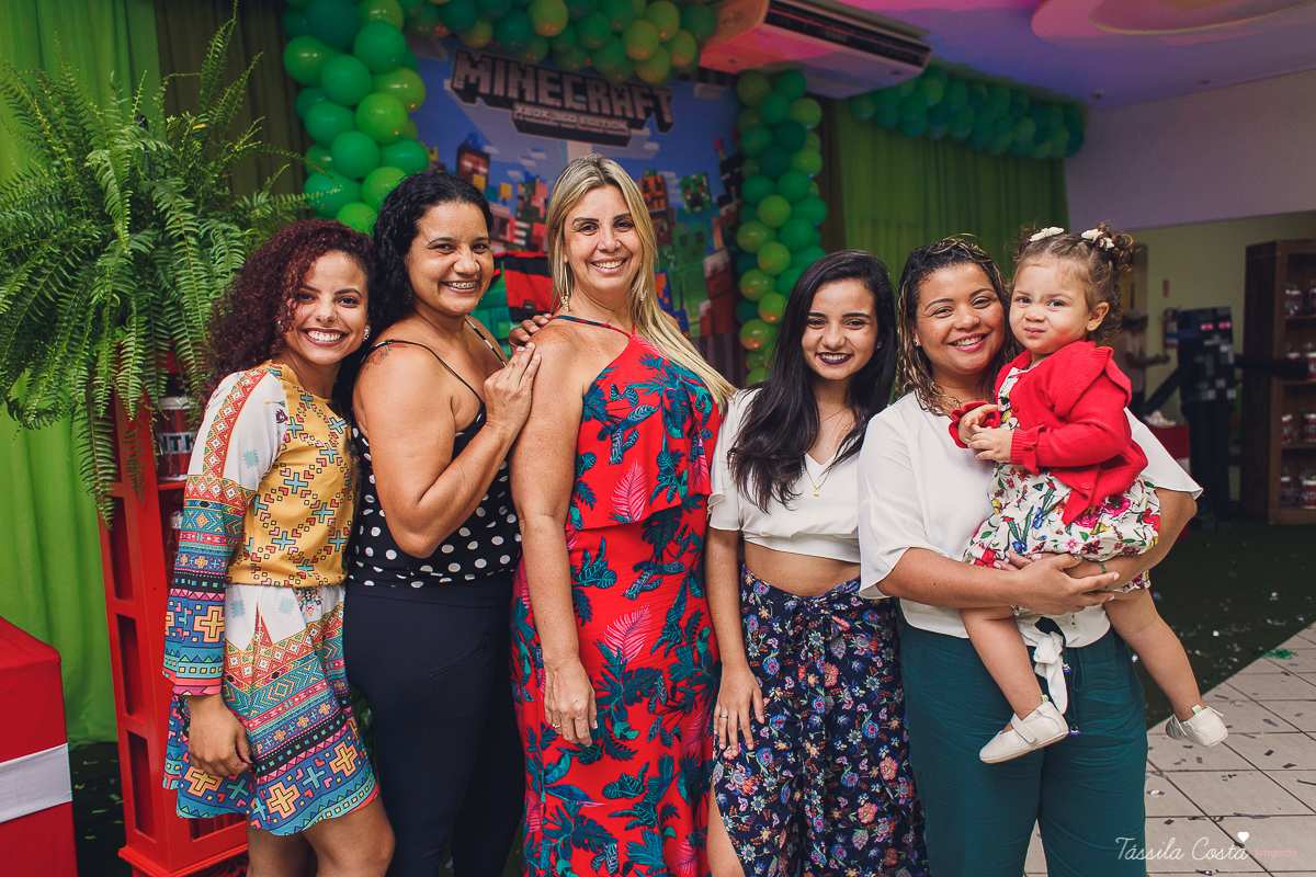 Festa de menino no tema minecreft, no cerimonial Oficina de Festas, na Praia da Costa, fotografia de aniversario infantil na Praia da Costa, festa de menino em cerimonial, mãe de menino, decor diferente para menino, 6 anos, festa para 6 anos, decoração 