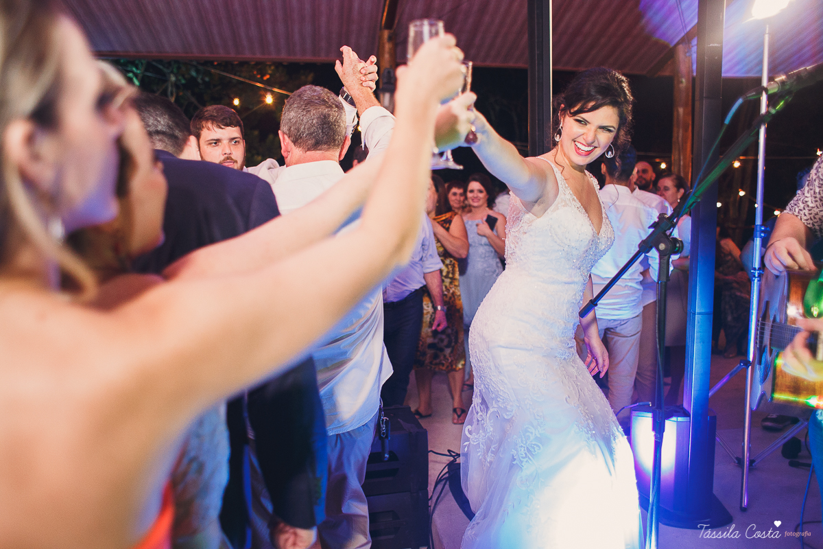 icaseibrunoejulia, tássila costa, fotografia de casamento, sítio nona lu, casamento de dia, casamento ao ar livre, festa dos sonhos, casando de manhã, decoração de casamento de dia, vila velha, es, casando no es, bruno e