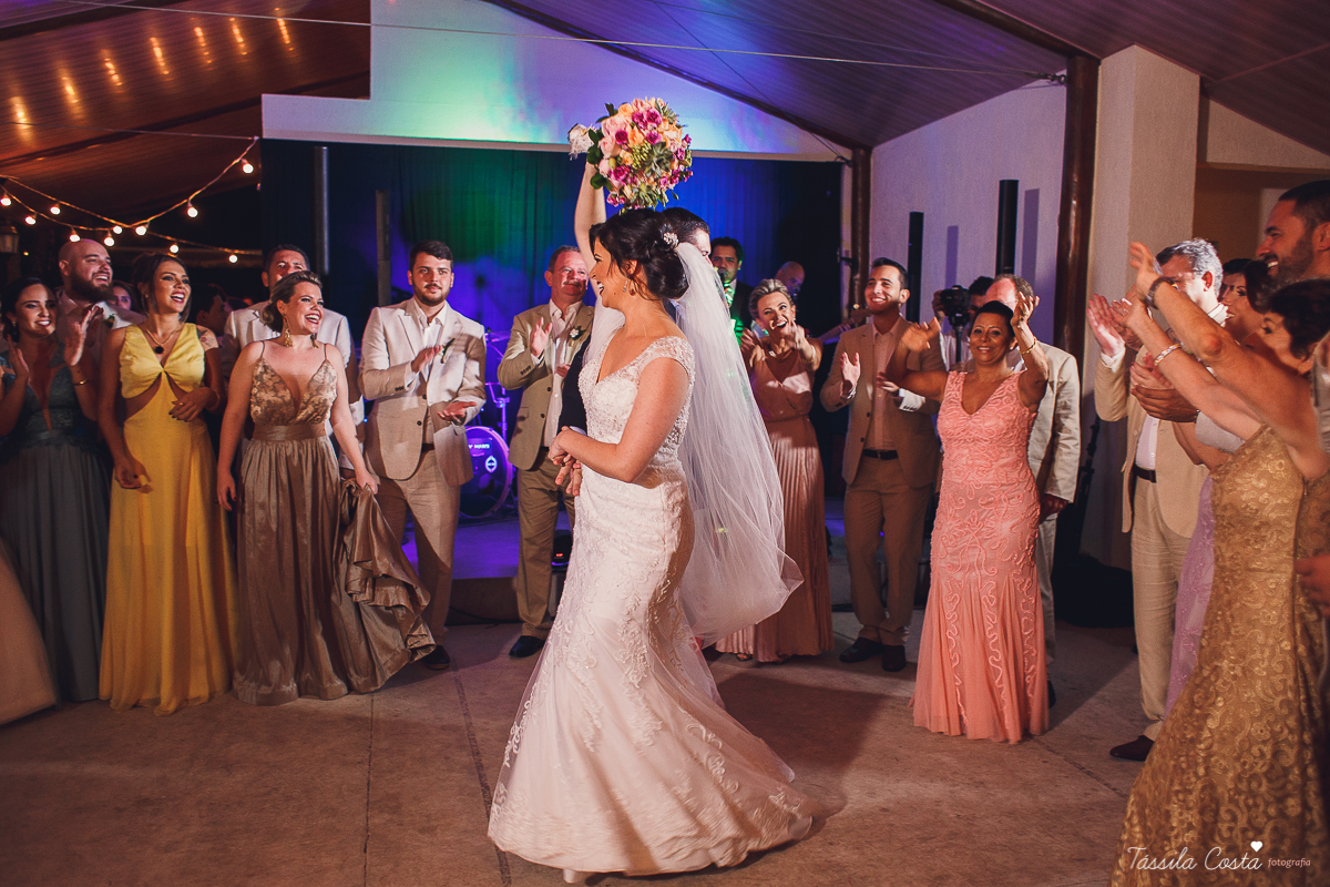 icaseibrunoejulia, tássila costa, fotografia de casamento, sítio nona lu, casamento de dia, casamento ao ar livre, festa dos sonhos, casando de manhã, decoração de casamento de dia, vila velha, es, casando no es, bruno e