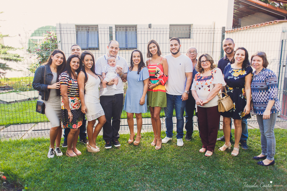 fotos de batizado no santuário de vila velha, família linda, batizando o filho Gabriel, look para batizado, fotos na hora do batizado, aonde batizar meu filho em Vila Velha ES, Santuário de Vila Velha, próximo ao terminal de Vila Velha, família católica