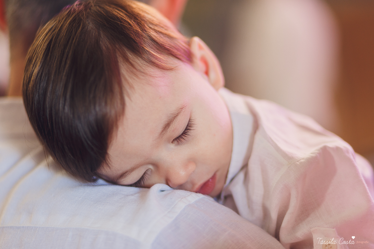 batizado de Anônio Delboni, filho do cirurgião plástico Pablo Delboni, na Catedral Metropolitana de Vitória, fotos de batizado em uma igreja em Vitória ES, fotografia de família em Vitória ES, Tássila Costa fotografia, batizados na Catedral