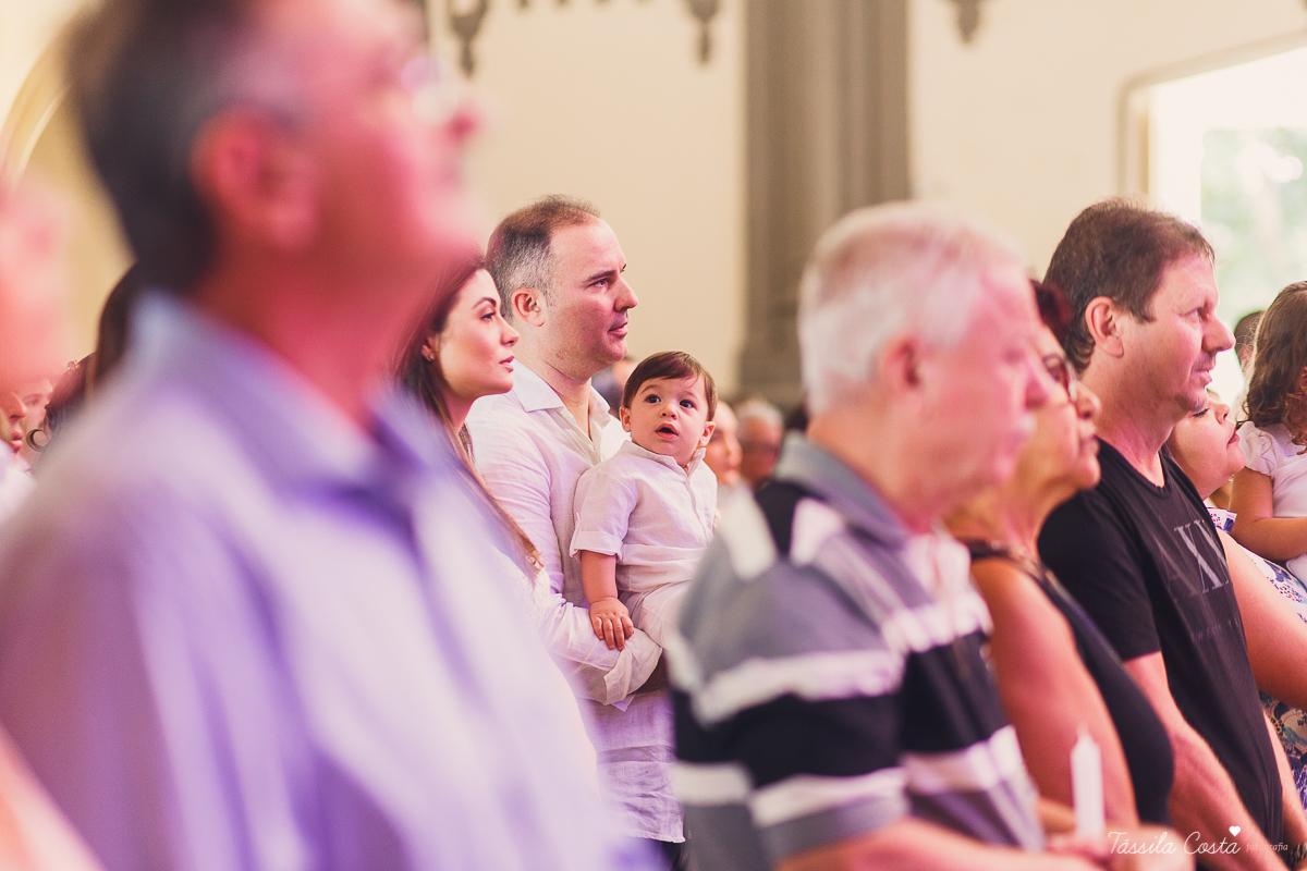 batizado de Anônio Delboni, filho do cirurgião plástico Pablo Delboni, na Catedral Metropolitana de Vitória, fotos de batizado em uma igreja em Vitória ES, fotografia de família em Vitória ES, Tássila Costa fotografia, batizados na Catedral