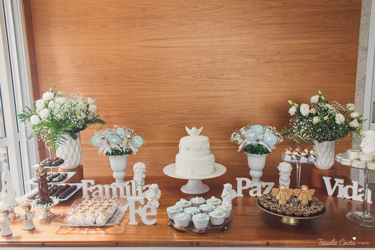 batizado de Anônio Delboni, filho do cirurgião plástico Pablo Delboni, na Catedral Metropolitana de Vitória, fotos de batizado em uma igreja em Vitória ES, fotografia de família em Vitória ES, Tássila Costa fotografia, batizados na Catedral