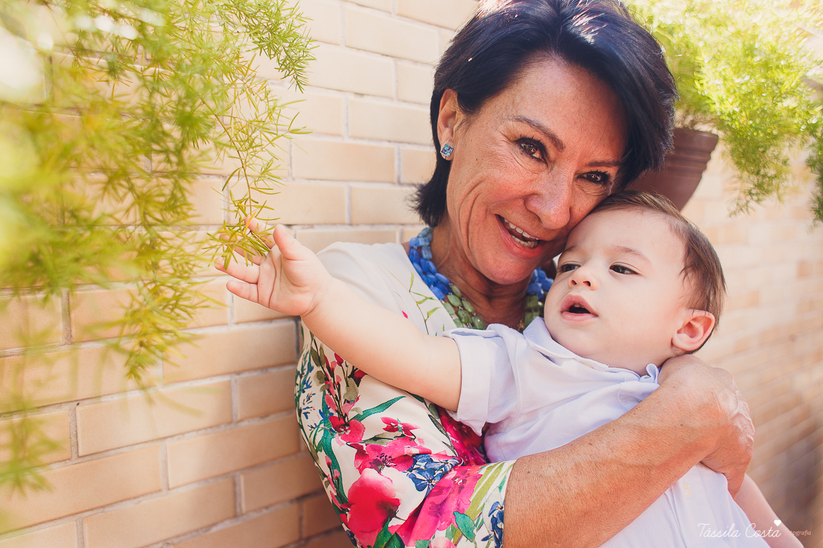 batizado de Anônio Delboni, filho do cirurgião plástico Pablo Delboni, na Catedral Metropolitana de Vitória, fotos de batizado em uma igreja em Vitória ES, fotografia de família em Vitória ES, Tássila Costa fotografia, batizados na Catedral