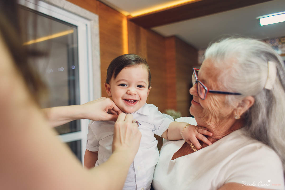 batizado de Anônio Delboni, filho do cirurgião plástico Pablo Delboni, na Catedral Metropolitana de Vitória, fotos de batizado em uma igreja em Vitória ES, fotografia de família em Vitória ES, Tássila Costa fotografia, batizados na Catedral