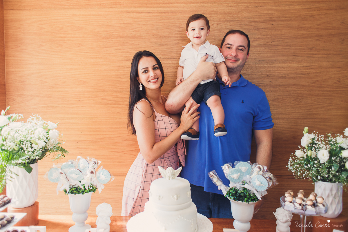 batizado de Anônio Delboni, filho do cirurgião plástico Pablo Delboni, na Catedral Metropolitana de Vitória, fotos de batizado em uma igreja em Vitória ES, fotografia de família em Vitória ES, Tássila Costa fotografia, batizados na Catedral