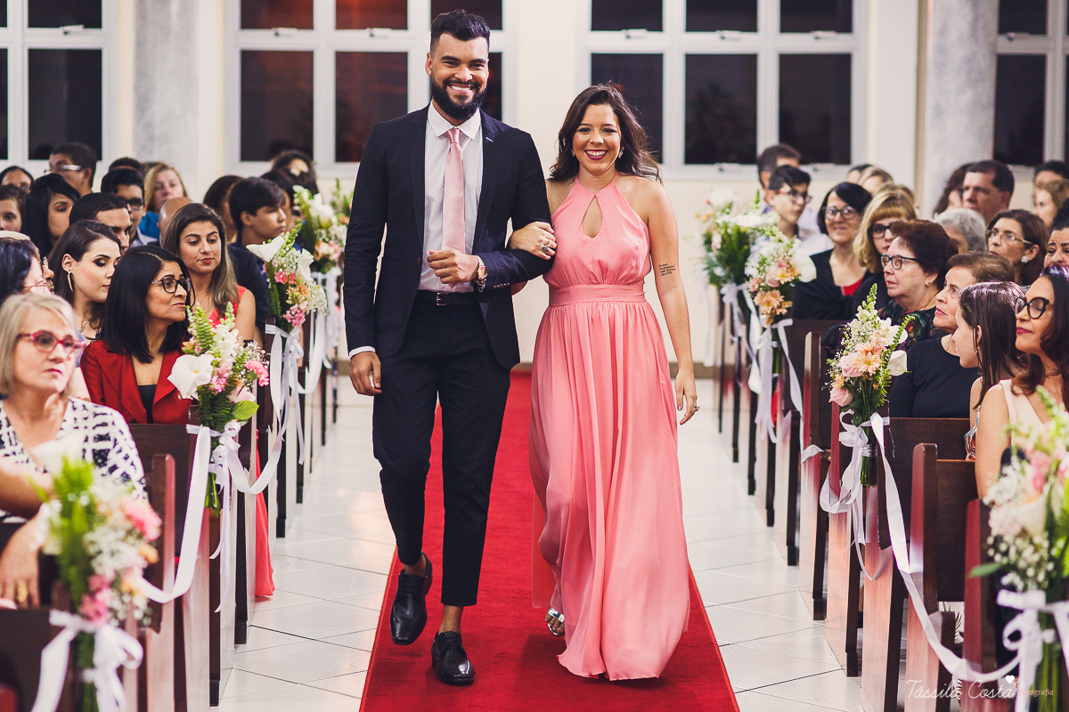 casamento na igreja Batista em Campo Grande, Kaio e Marina, noivos batistas, casamento batista, casamento depois de 10 anos de namoro, fotografia de casamento em Cariacica, casamento na igreja, fotos de casamento na Igreja Batista, mãe da noiva, casamento