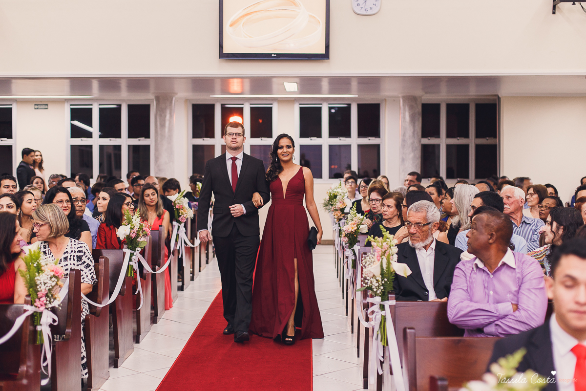 casamento na igreja Batista em Campo Grande, Kaio e Marina, noivos batistas, casamento batista, casamento depois de 10 anos de namoro, fotografia de casamento em Cariacica, casamento na igreja, fotos de casamento na Igreja Batista, mãe da noiva, 