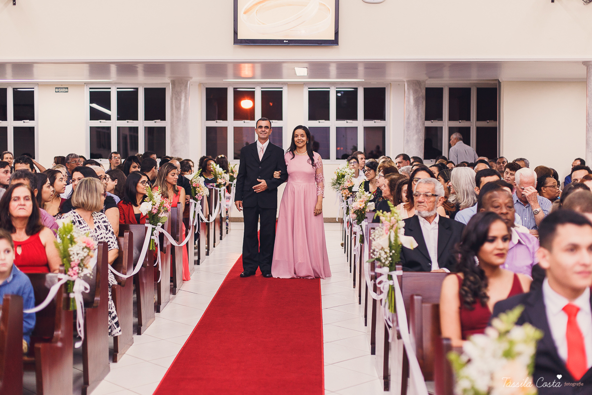 casamento na igreja Batista em Campo Grande, Kaio e Marina, noivos batistas, casamento batista, casamento depois de 10 anos de namoro, fotografia de casamento em Cariacica, casamento na igreja, fotos de casamento na Igreja Batista, mãe da noiva, 
