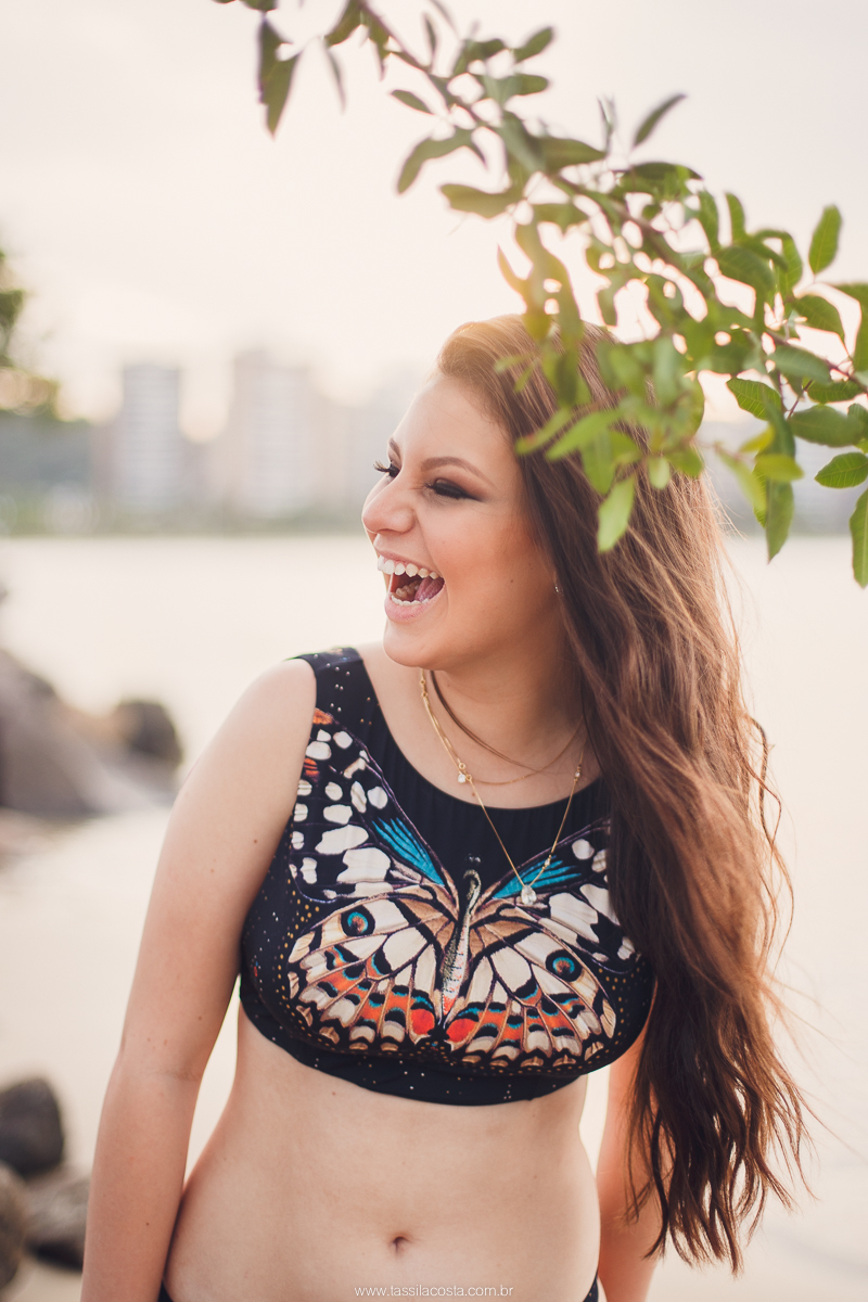 fotos lindas de 15 anos, debutante, Ilha do Frade, fotos feitas na praia, em Vitória ES, Tássila Costa fotografia, looks lindos para 15 anos
