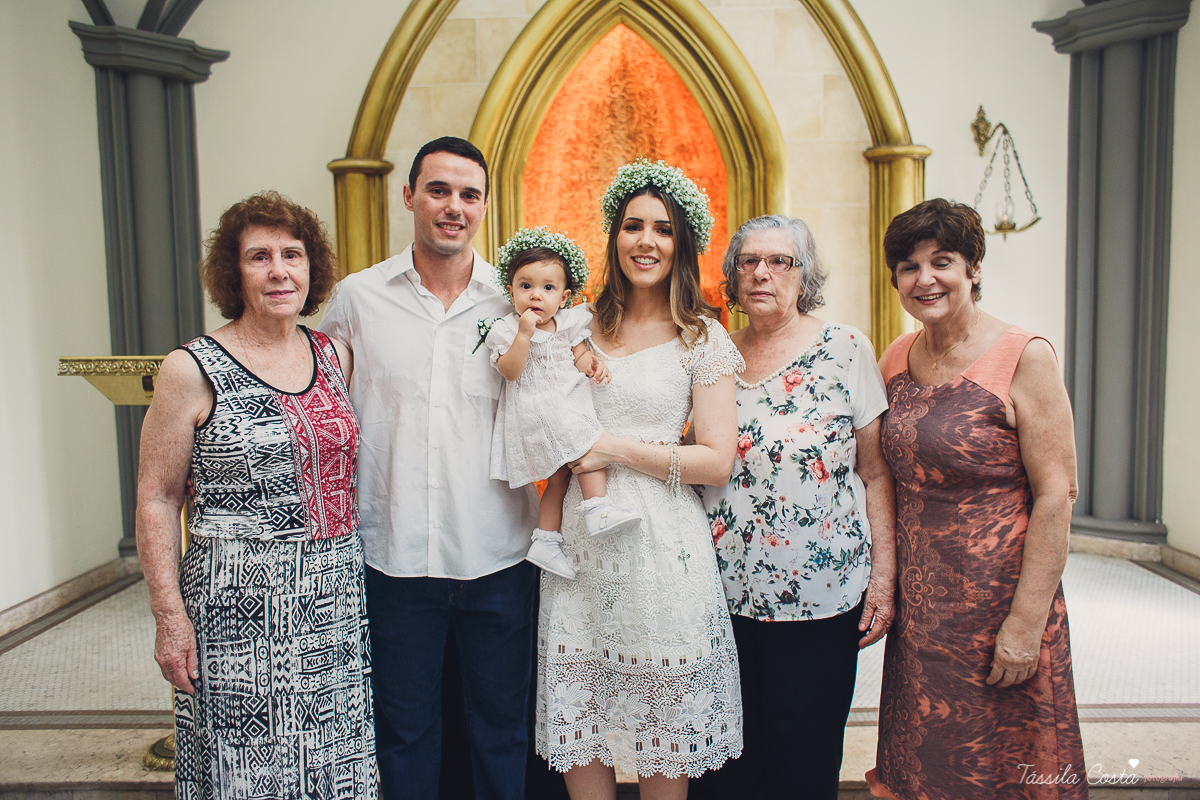 batizado no sábado de manhã, na catedral metropolitana de vitória, batizado individual, igreja católica para batizar em vitória, fotografia de batizado, registro de batizado, fotos para vida, look para batizado, o que vestir no dia do batizado da filha