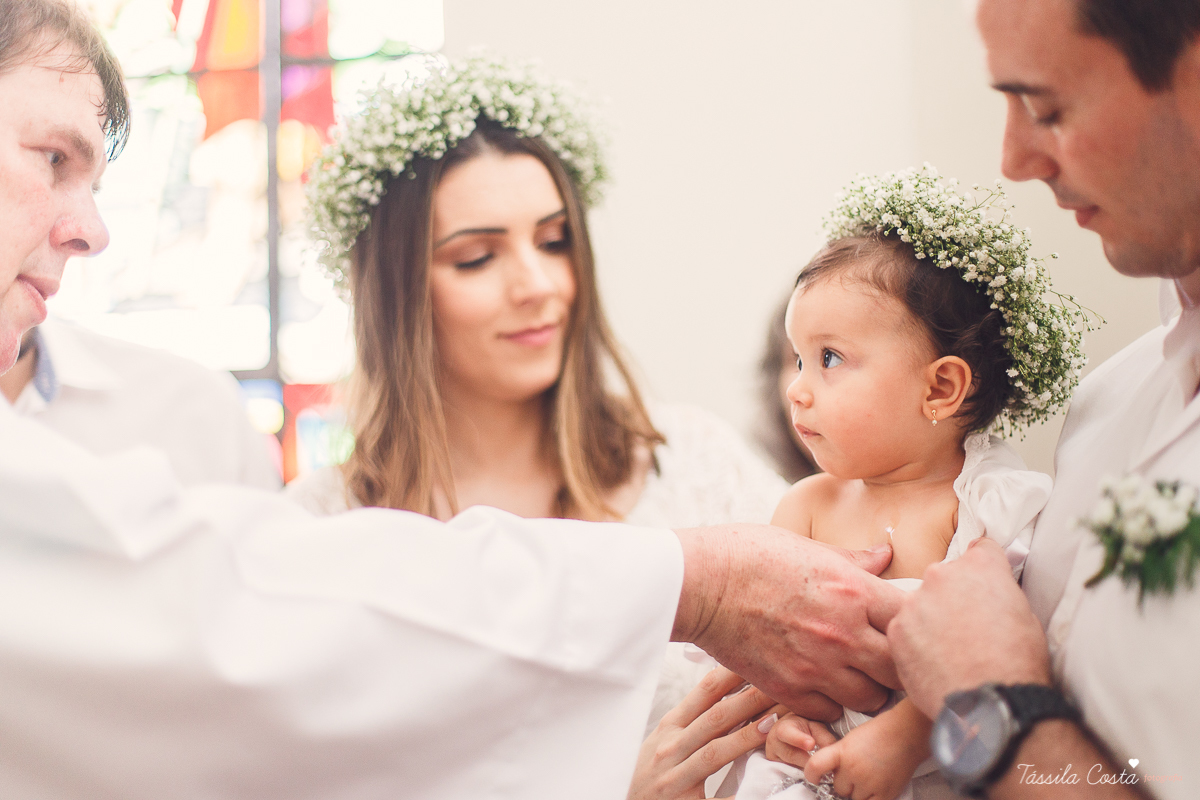 batizado no sábado de manhã, na catedral metropolitana de vitória, batizado individual, igreja católica para batizar em vitória, fotografia de batizado, registro de batizado, fotos para vida, look para batizado, o que vestir no dia do batizado da filha