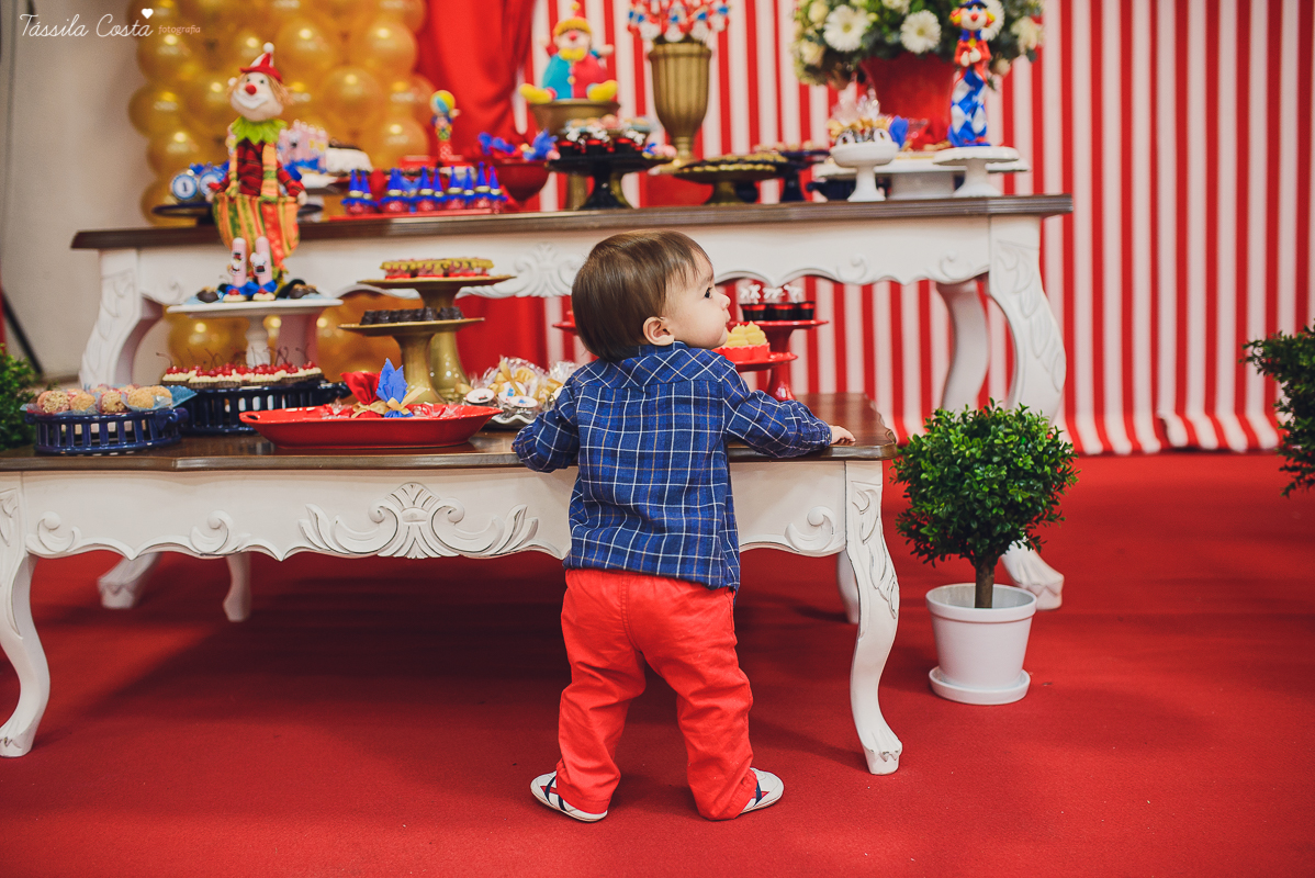 tássila costa, fotografia de evento, festa infantil, aniversário infantil em vila velha, festa linda no cerimonial o mais legal, festa no O Mais Legal, aniversário de menino, tema circo, aniversário em Vitória ES, fotos 