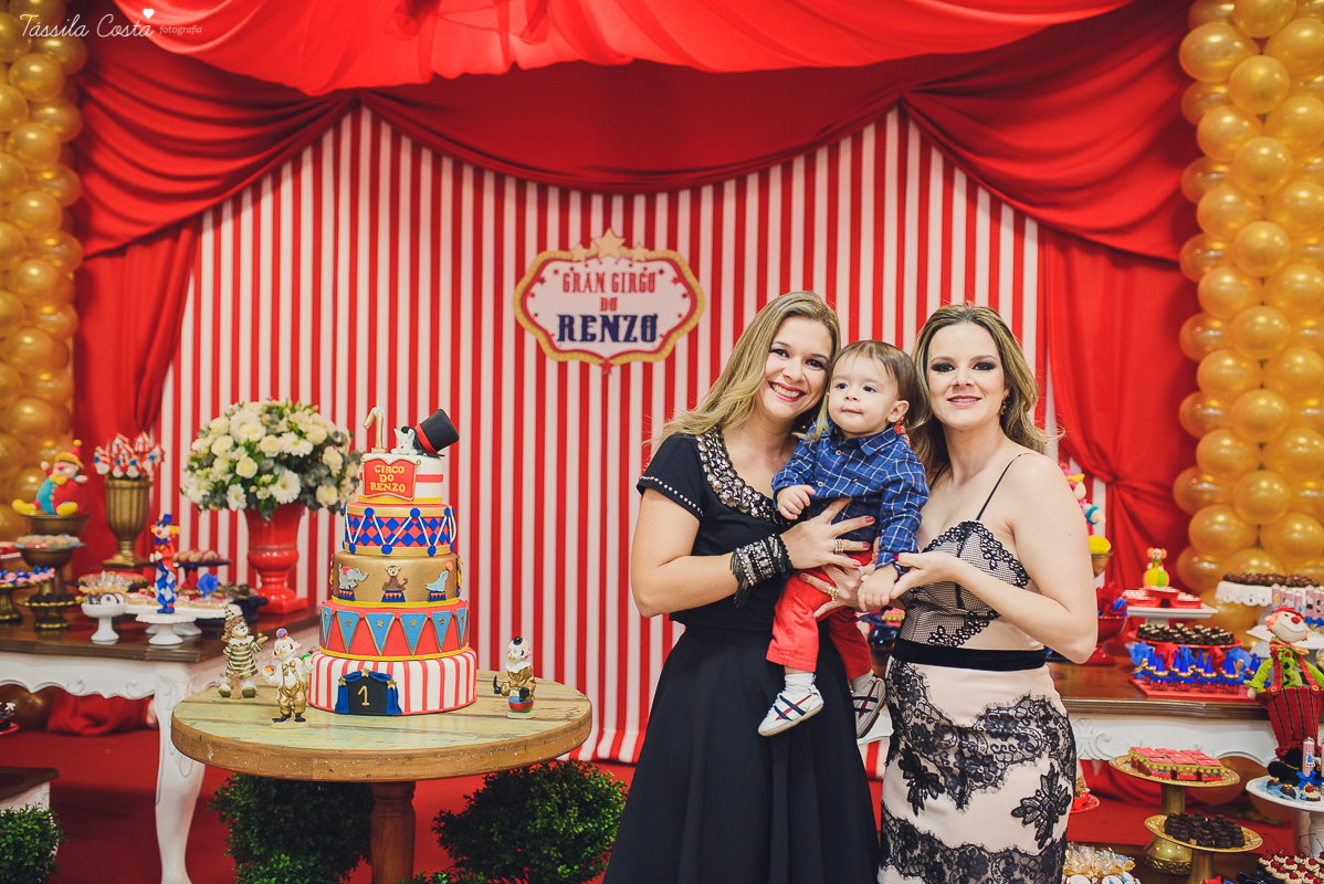 tássila costa, fotografia de evento, festa infantil, aniversário infantil em vila velha, festa linda no cerimonial o mais legal, festa no O Mais Legal, aniversário de menino, tema circo, aniversário em Vitória ES, fotos 
