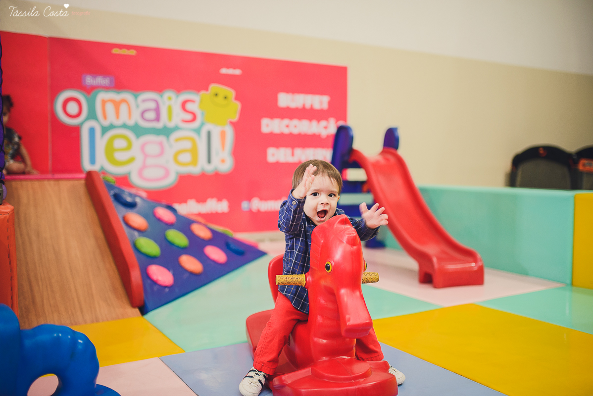 tássila costa, fotografia de evento, festa infantil, aniversário infantil em vila velha, festa linda no cerimonial o mais legal, festa no O Mais Legal, aniversário de menino, tema circo, aniversário em Vitória ES, fotos 